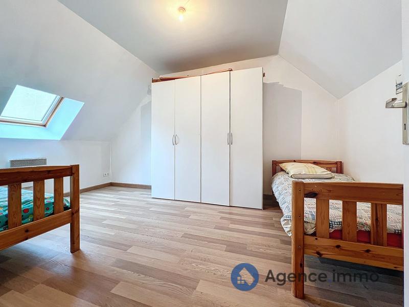 Maison traditionnelle - 135 m² - 7 pièces