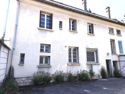 Maison - 167 m² - 6 pièces