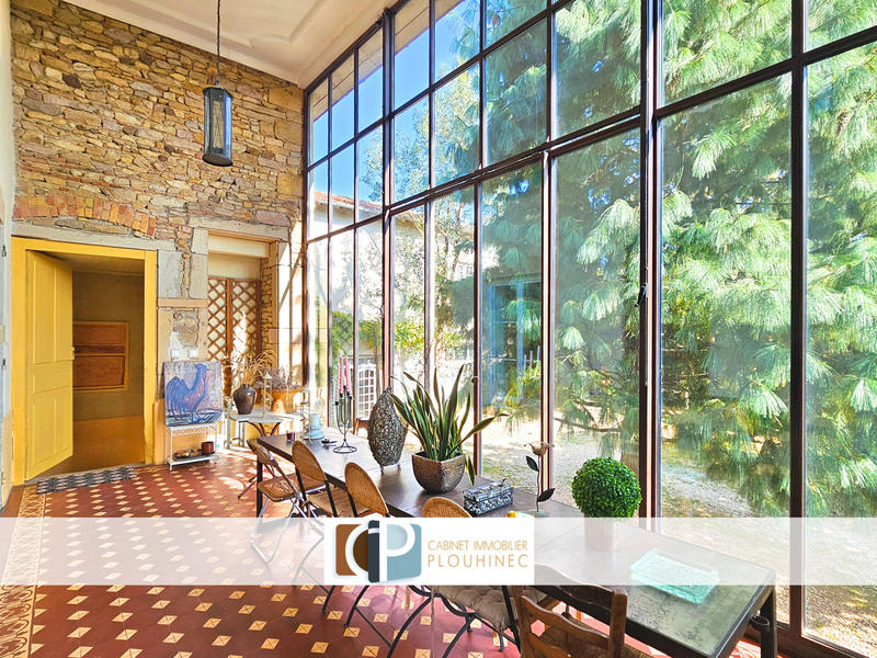 Maison - 180 m² - 5 pièces