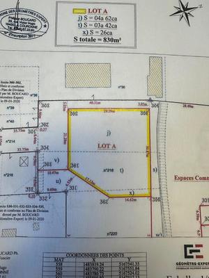 Terrain constructible - 830 m²