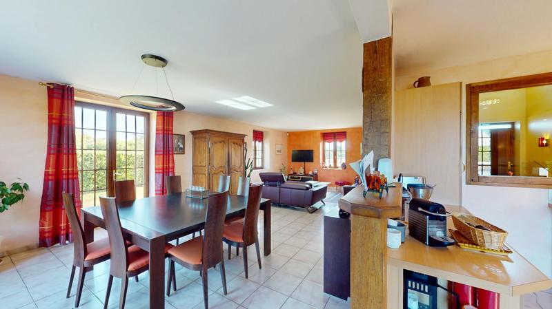 Villa - 250 m² - 7 pièces