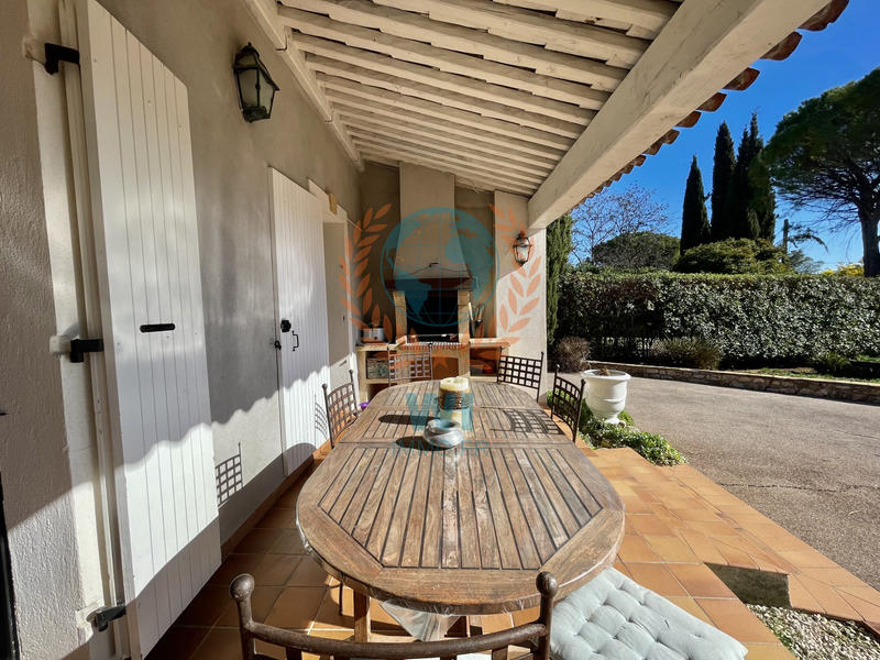 Maison - 170 m² - 8 pièces