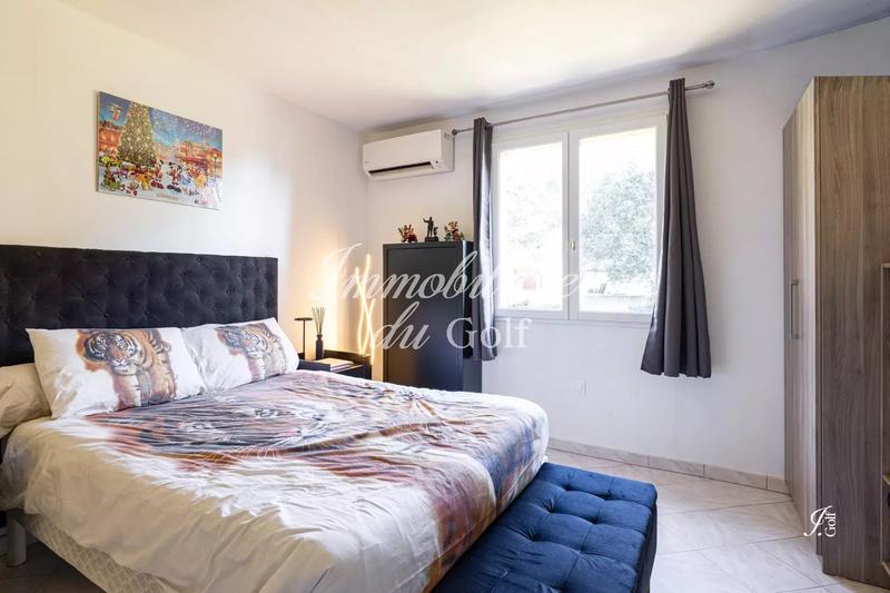 Maison - 213 m² - 12 pièces