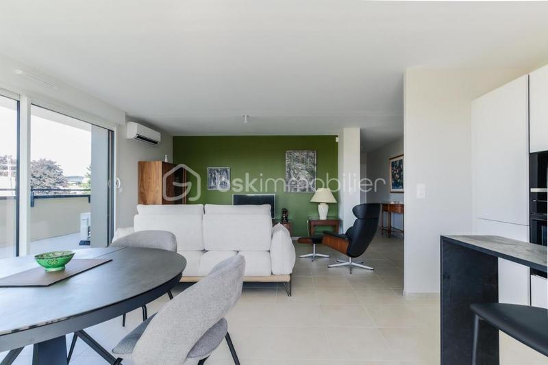 Appartement - 91 m² - 4 pièces