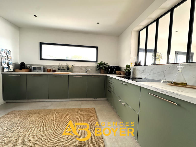 Appartement - 125 m² - 4 pièces