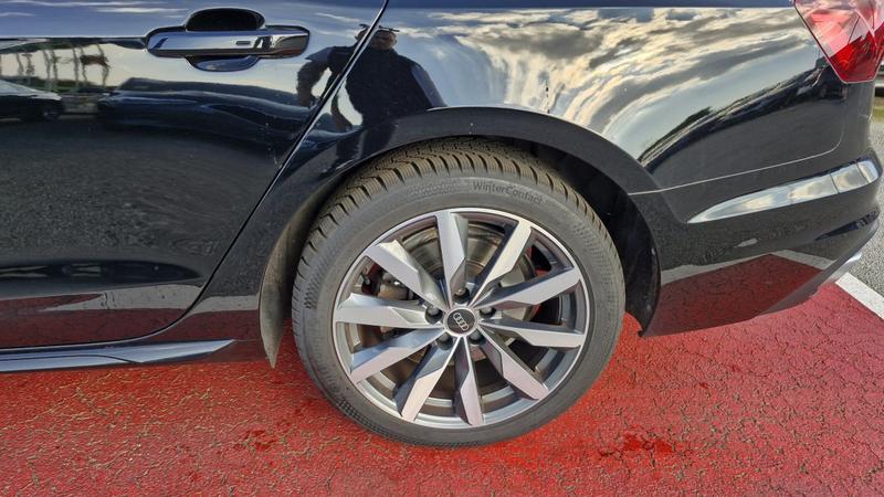 Audi A4 Avant 40 Tfsi 204 s tronic 7 Quattro Business Line