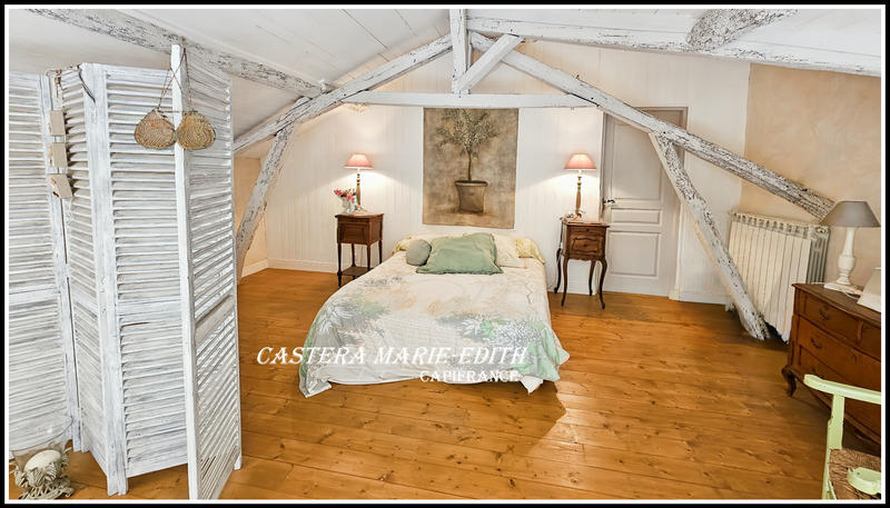 Maison en pierre - 200 m² - 5 pièces