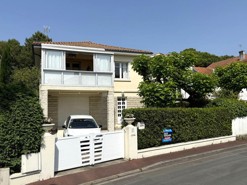 Maison - 135 m² - 6 pièces