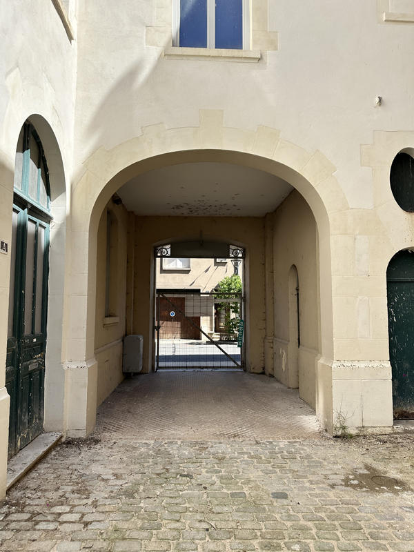 Appartement - 100 m² - 5 pièces