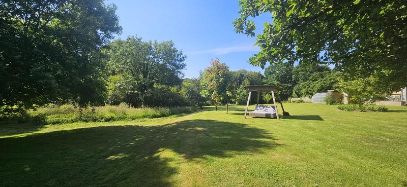 Maison - 220 m² - 5 pièces