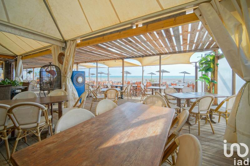 Local commercial - 1 500 m²