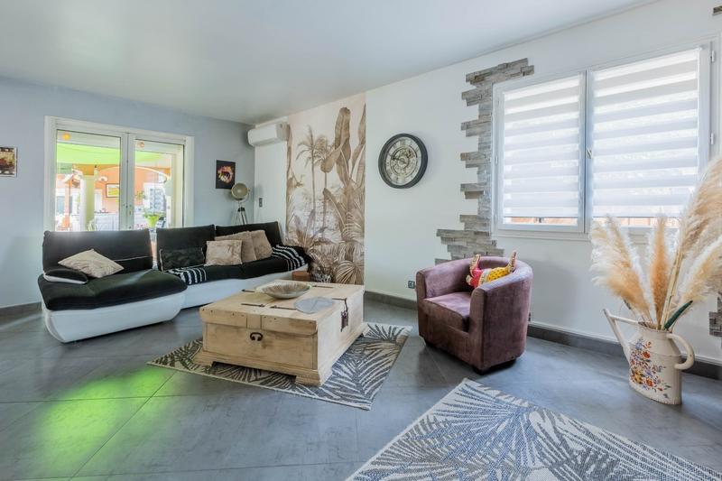 Maison - 135 m² - 6 pièces