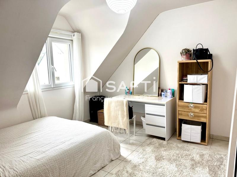 Maison - 199 m² - 7 pièces