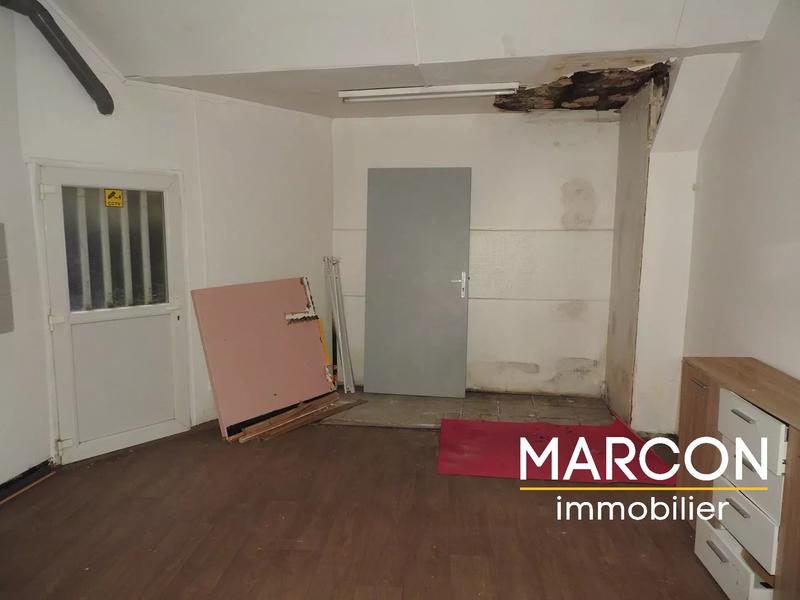 Immeuble - 95 m² - 5 pièces