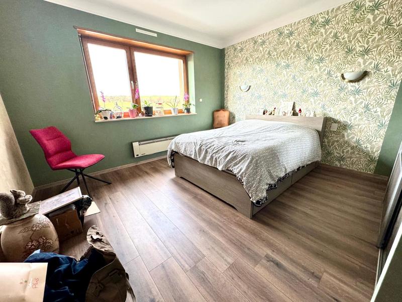 Maison - 256 m² - 8 pièces