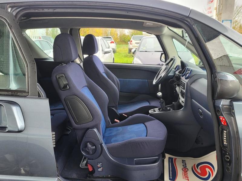 Peugeot 1007 Black And Silver 1.6 Hdi