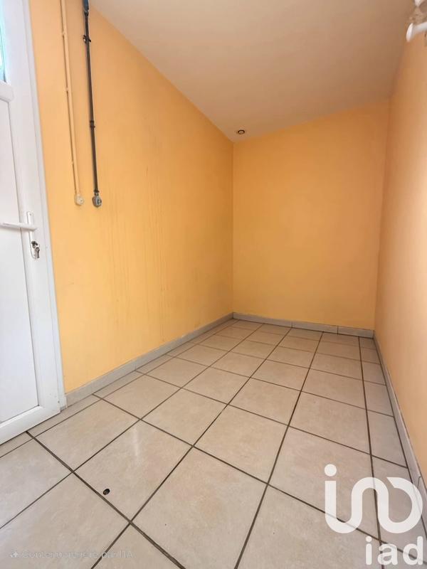 Maison - 210 m² - 6 pièces