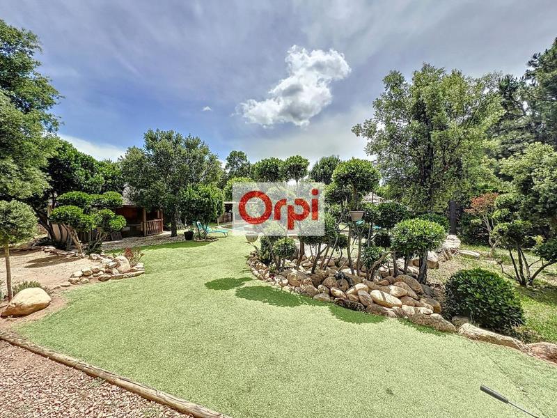 Villa - 173 m² - 6 pièces