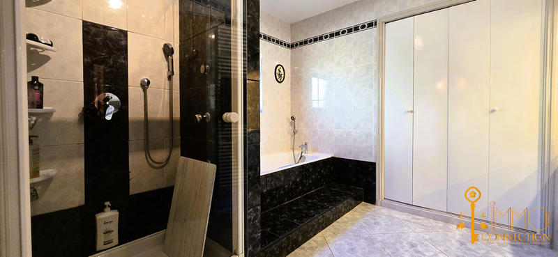 Maison de village - 100 m² - 4 pièces