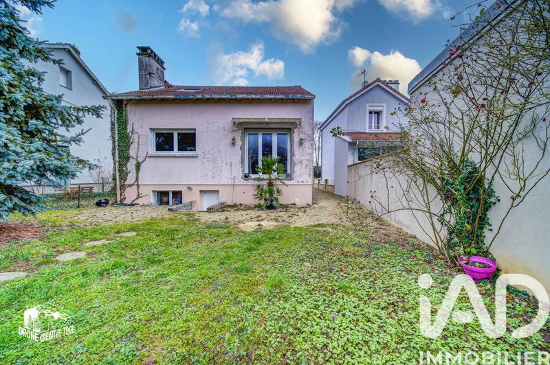 Maison - 102 m² - 5 pièces