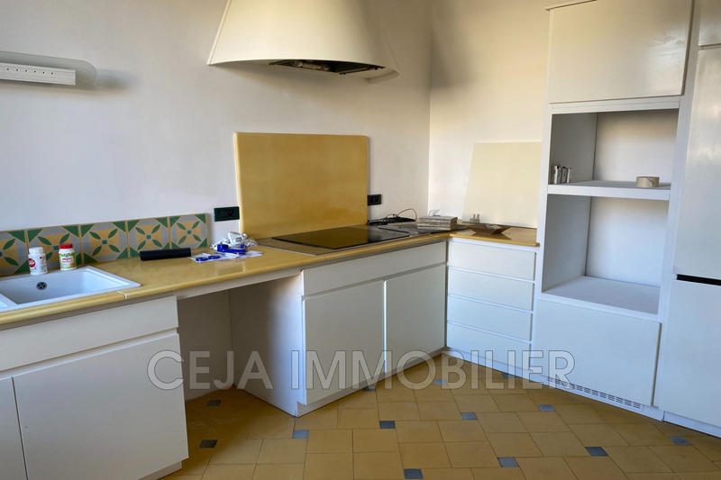 Appartement - 129 m² - 6 pièces