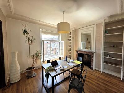 Appartement - 65 m² - 2 pièces