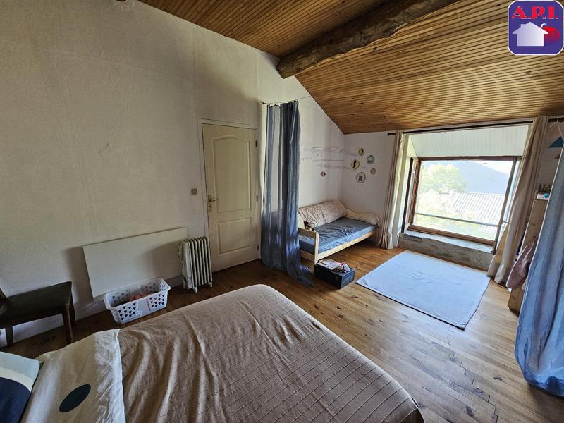 Maison - 94 m² - 3 pièces