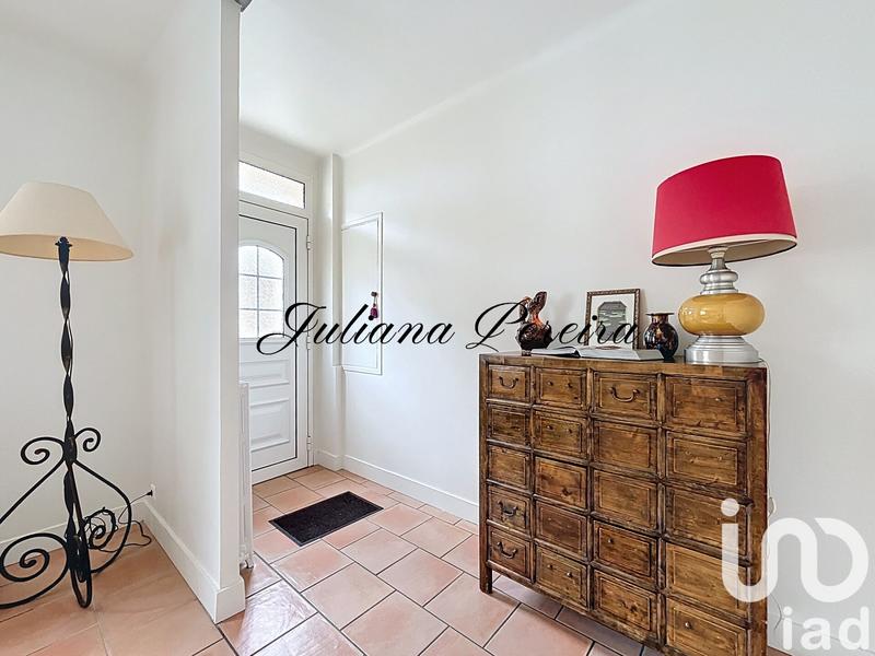 Maison - 176 m² - 9 pièces