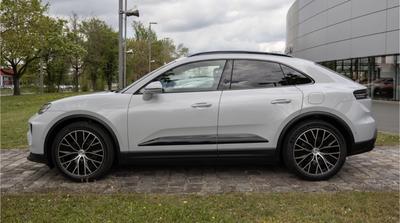 Porsche Macan 4 408 / Innodrive Pasm Toit Ouvrant Matrix Led Pack Chrono