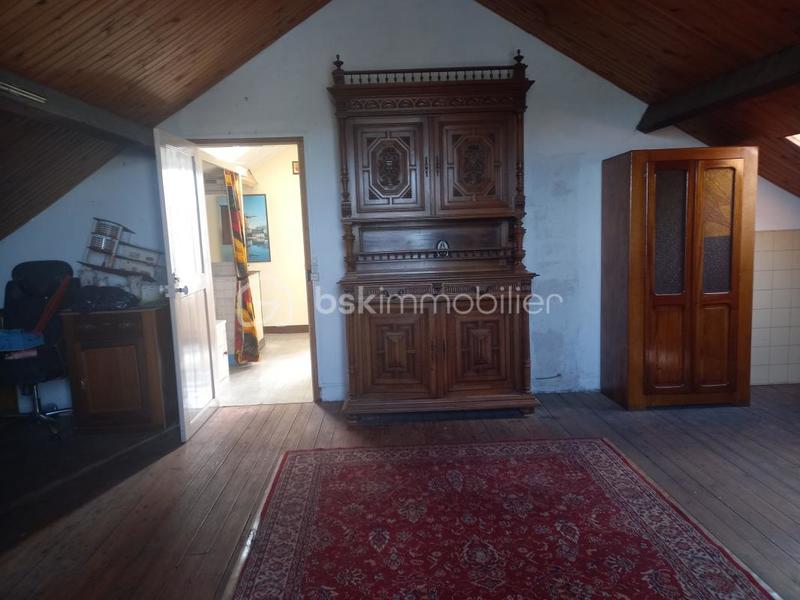 Pavillon - 90 m² - 5 pièces