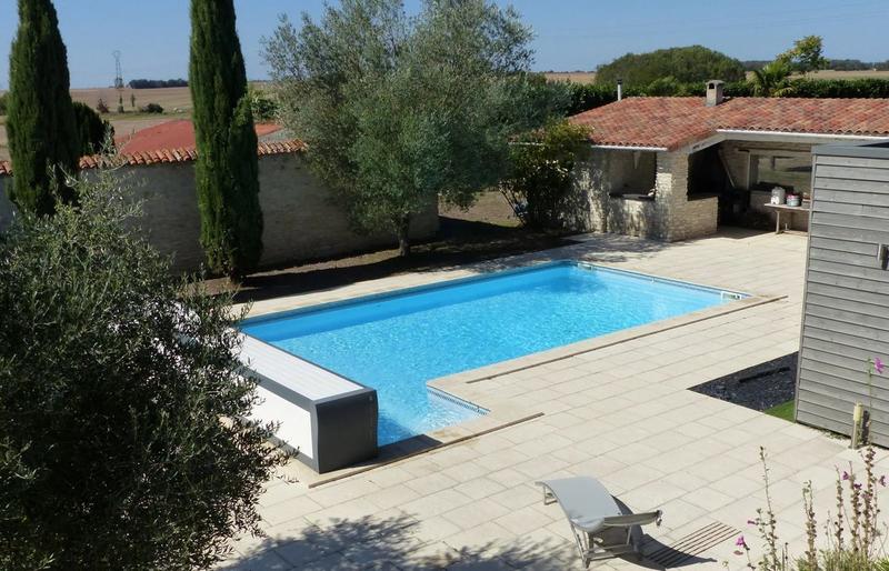 Maison en pierre - 200 m² - 6 pièces