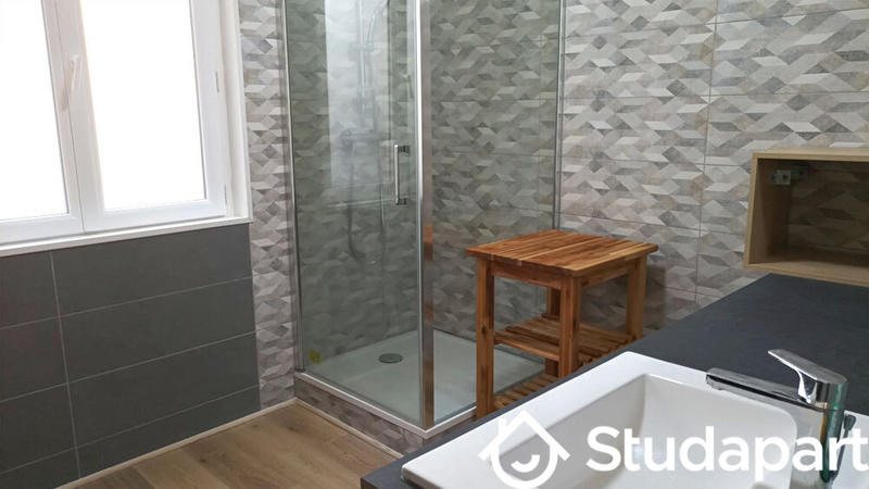 Chambre - 14 m² - 1 pièce