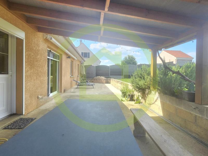 Maison - 186 m² - 7 pièces