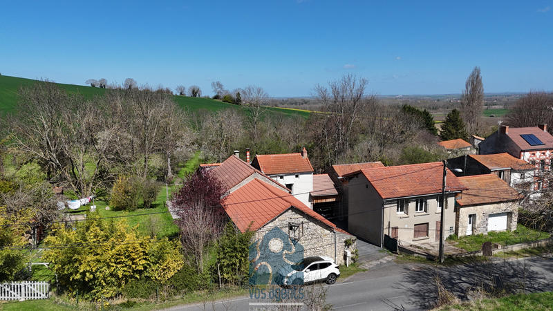 Maison - 258 m² - 9 pièces
