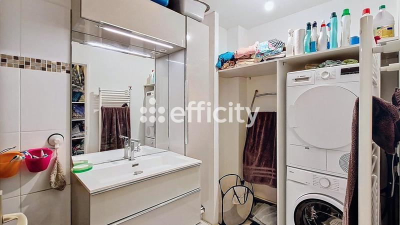 Appartement - 90 m² - 4 pièces