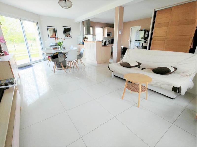 Pavillon - 150 m² - 5 pièces