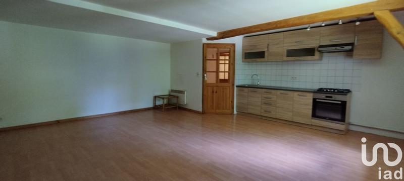 Maison - 217 m² - 7 pièces