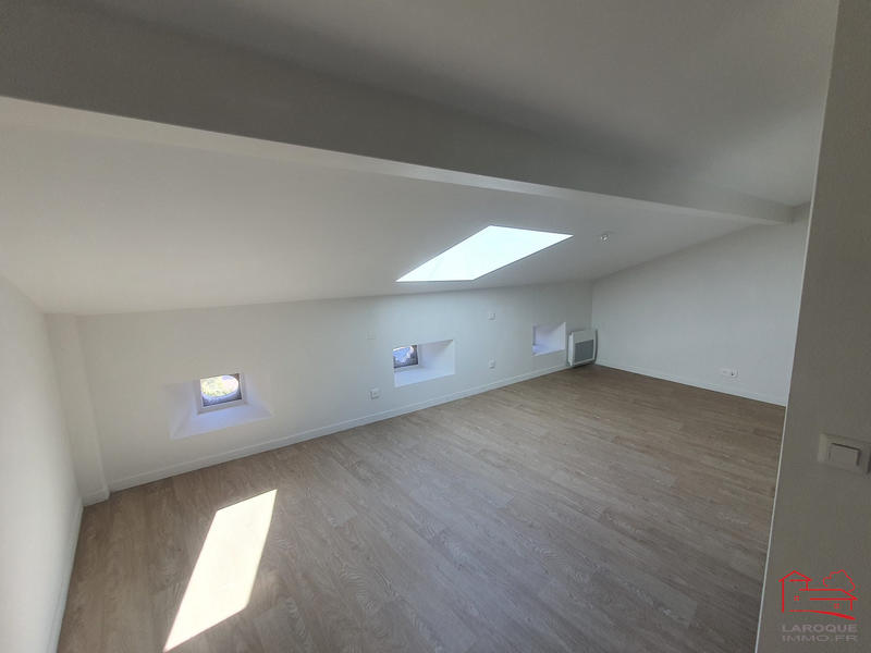 Appartement - 83 m² - 3 pièces