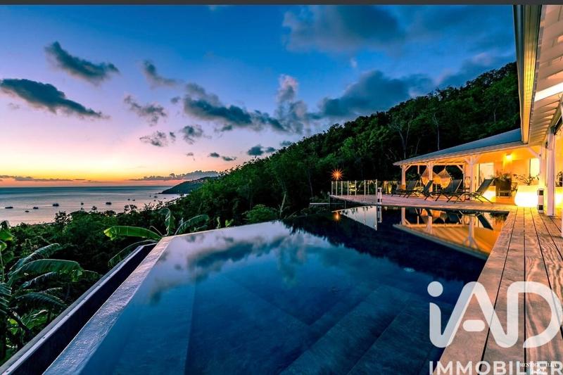 Maison de maîtres - 225 m² - 6 pièces