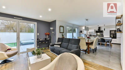 Maison - 139 m² - 5 pièces