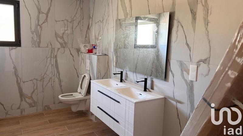 Maison - 212 m² - 5 pièces