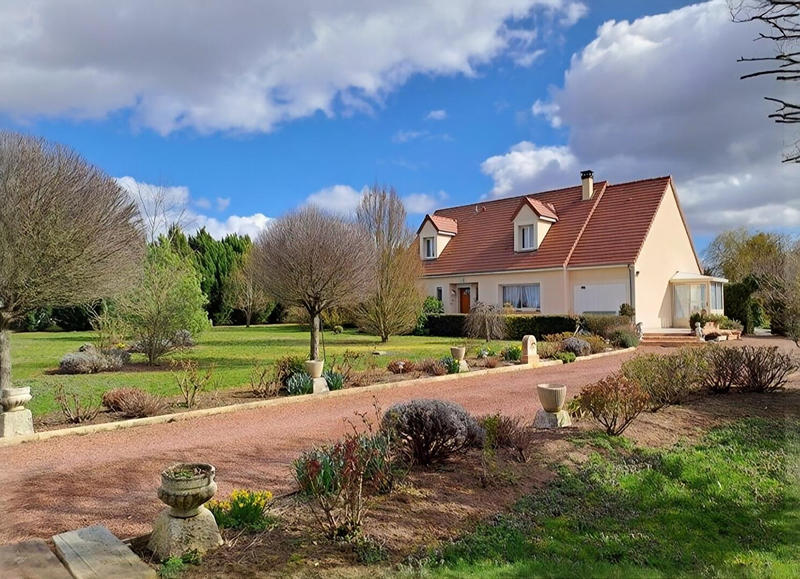 Maison - 149 m² - 7 pièces