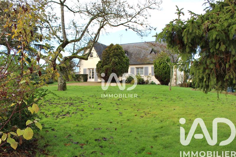 Maison - 165 m² - 8 pièces