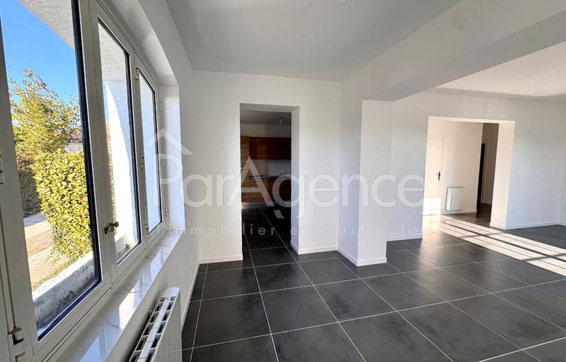 Maison - 115 m² - 4 pièces