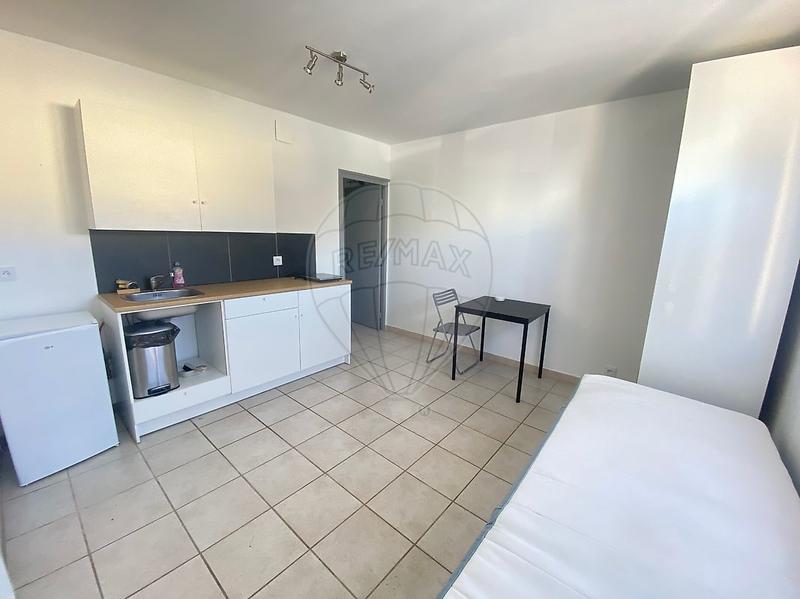 Studio - 20 m² - 1 pièce