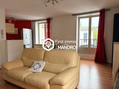 Appartement - 60 m² - 3 pièces