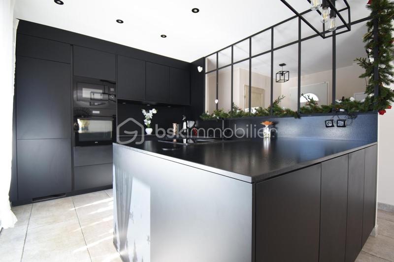 Maison - 101 m² - 4 pièces