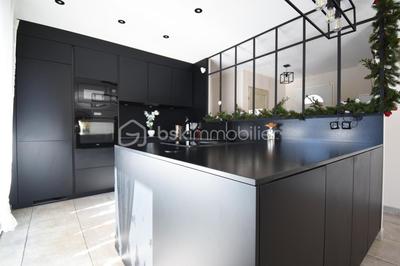 Maison - 101 m² - 4 pièces