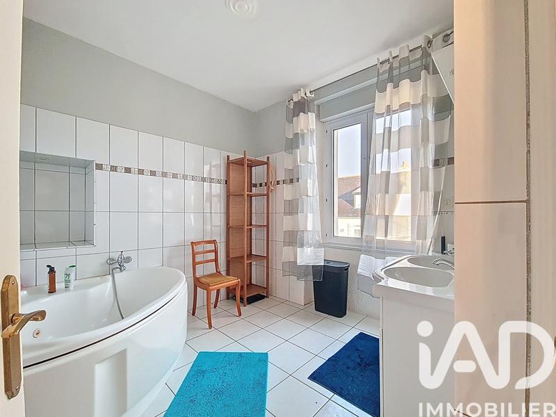 Maison - 135 m² - 6 pièces