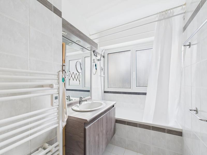 Appartement - 84 m² - 5 pièces